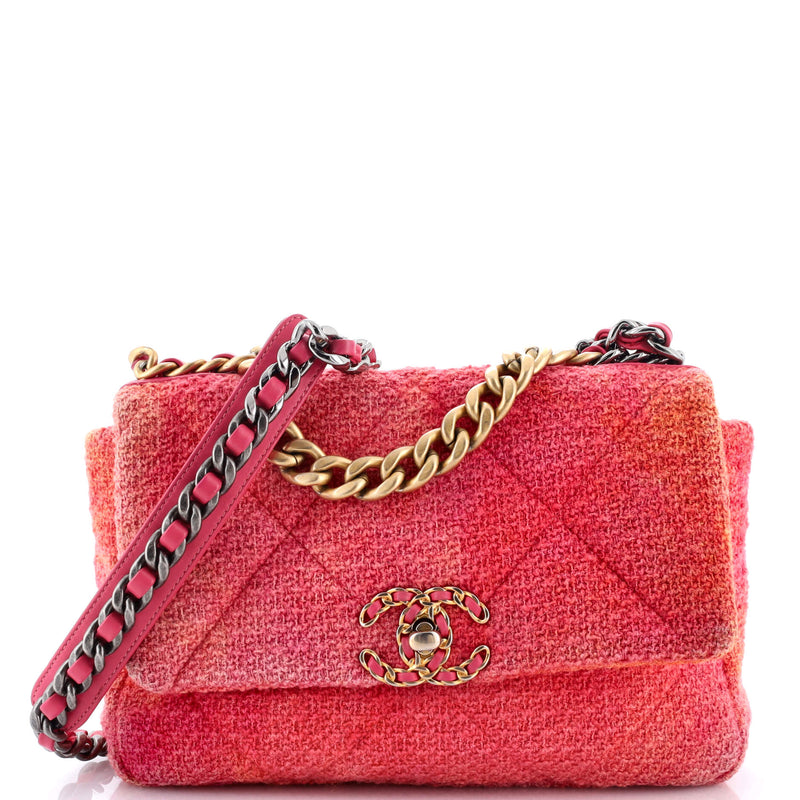 19 Flap Bag Quilted Tweed Medium