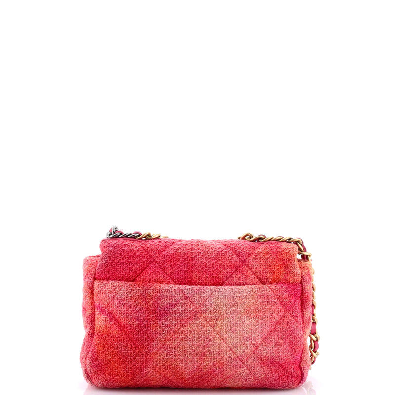 19 Flap Bag Quilted Tweed Medium