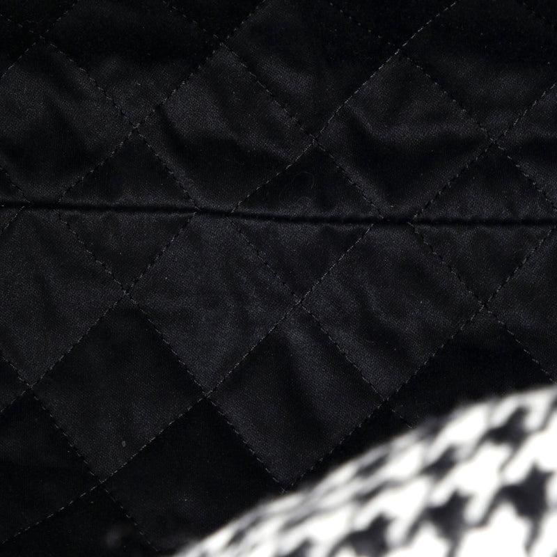 22 Chain Hobo Logo Quilted Tweed Small