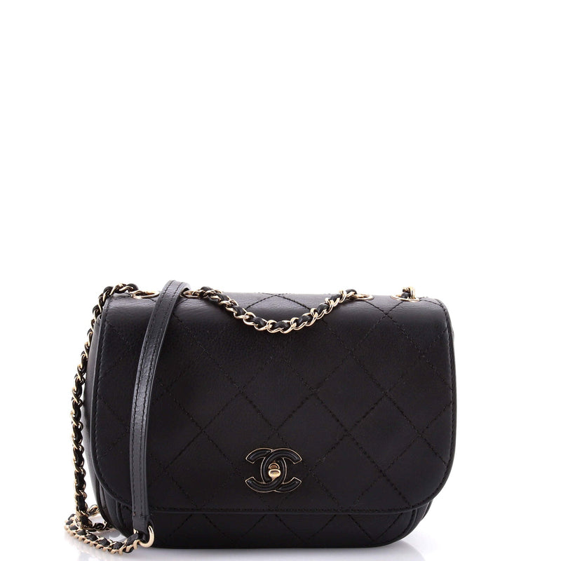 Enamel Cc Chain Flap Bag Stitched