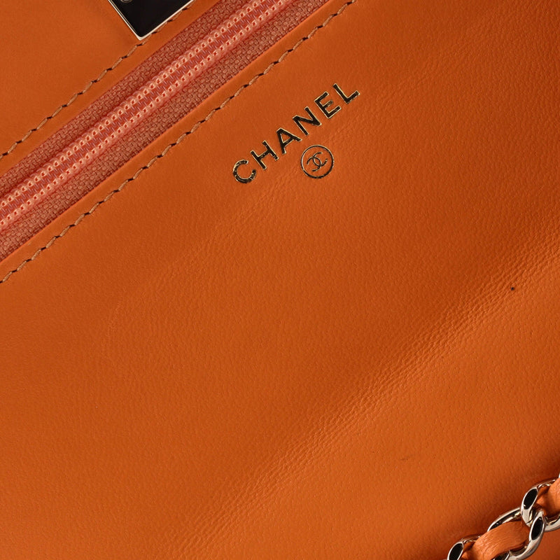 Trendy Cc Wallet On Chain Quilted