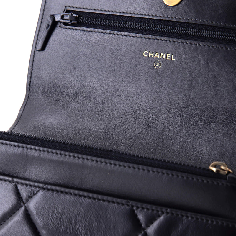 19 Wallet On Chain Quilted Lambskin