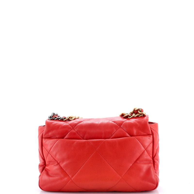 19 Flap Bag Quilted Leather Medium