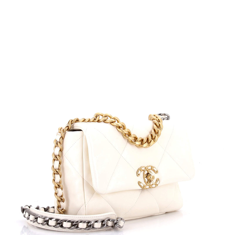 19 Flap Bag Quilted Leather Medium