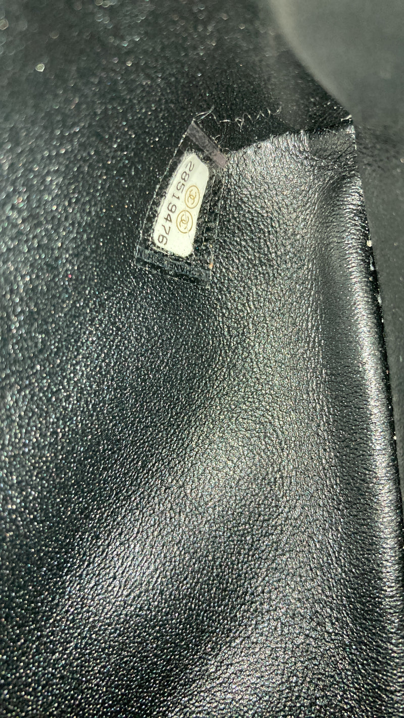 Classic Flap Clutch Quilted Caviar