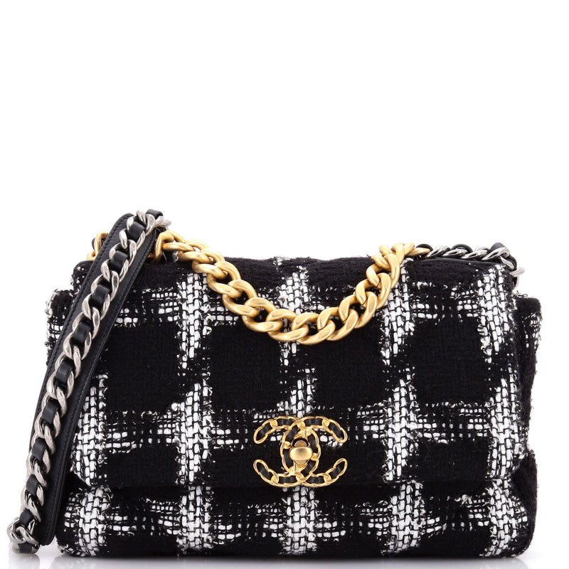 19 Flap Bag Quilted Houndstooth Tweed