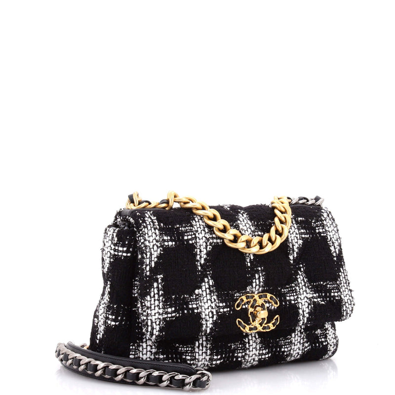 19 Flap Bag Quilted Houndstooth Tweed