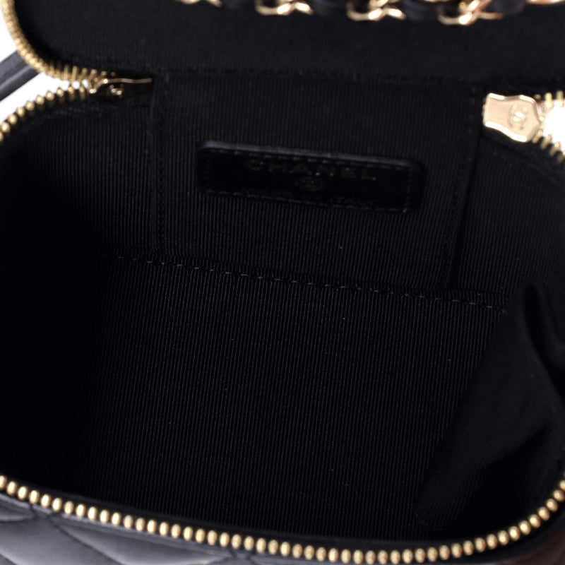 Lock Frame Vanity Case With Chain