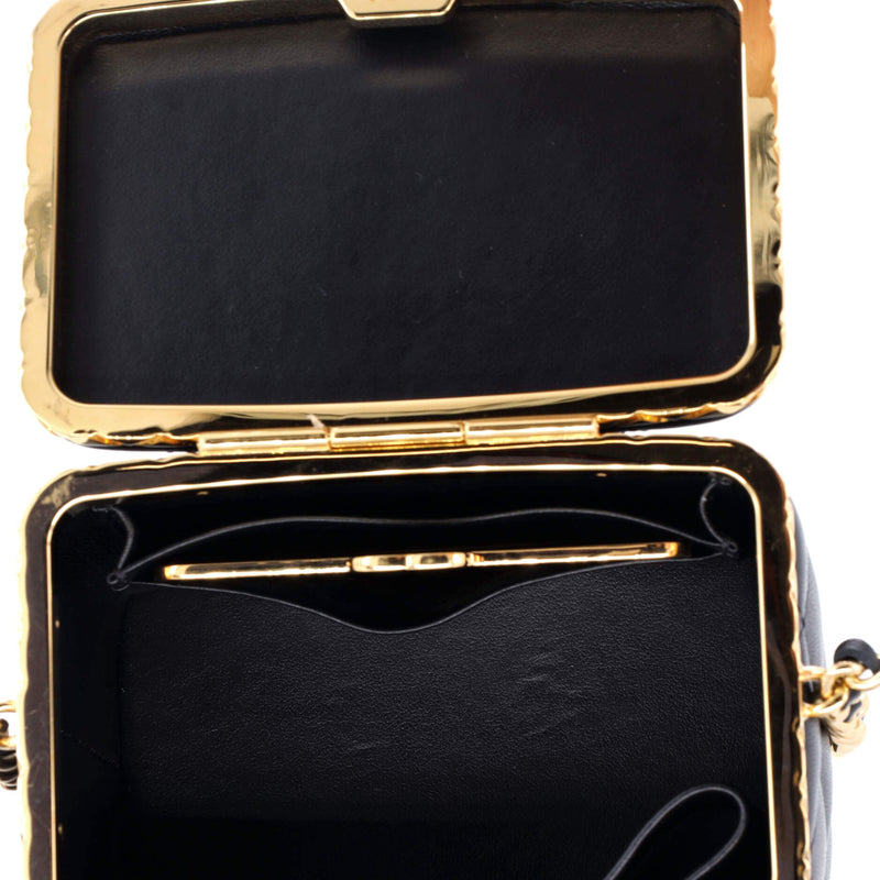 Lock Frame Vanity Case With Chain