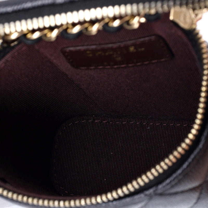 Vertical Classic Vanity Case With Chain