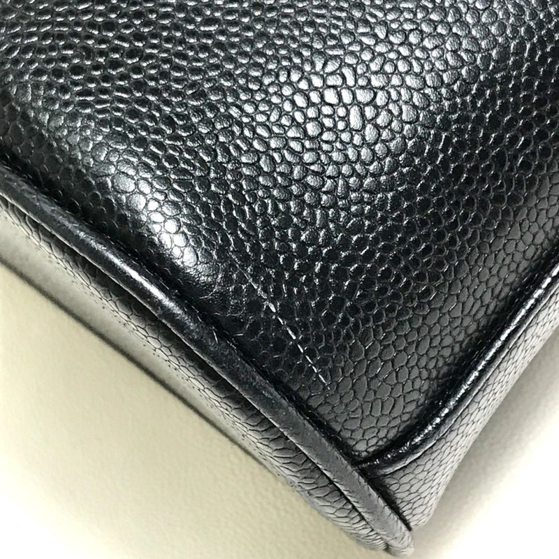 Vintage Timeless Zip Tote Caviar Medium