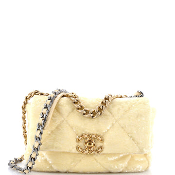 19 Flap Bag Quilted Sequins Medium