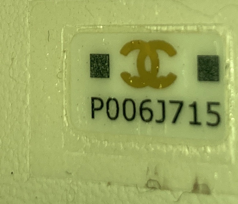 Cc Book Card Holder With Chain Quilted