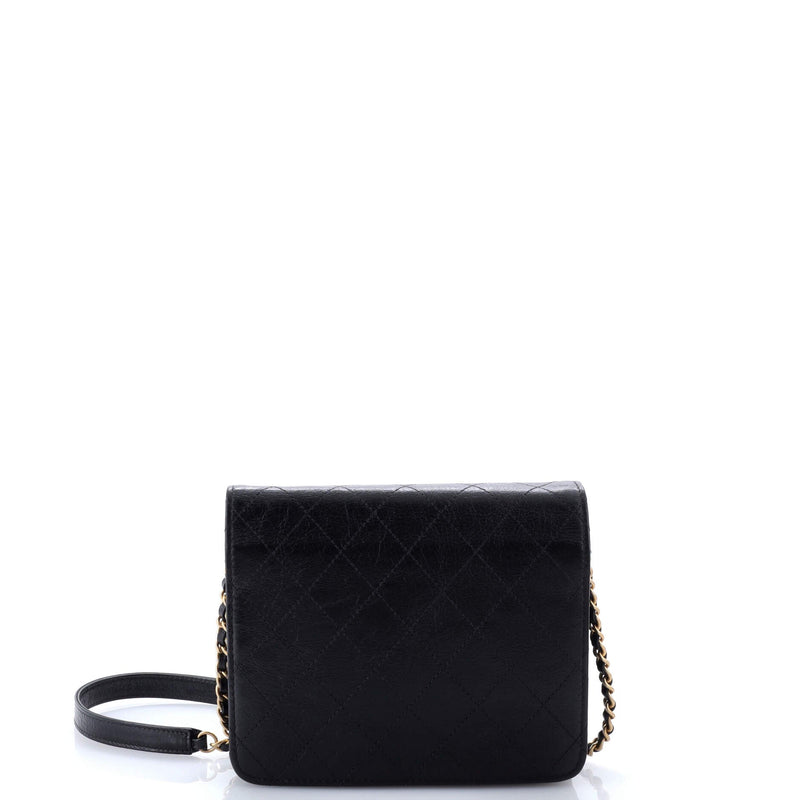 Logo Plate Square Wallet On Chain