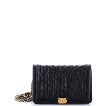 Coco Pleats Boy Wallet On Chain Pleated