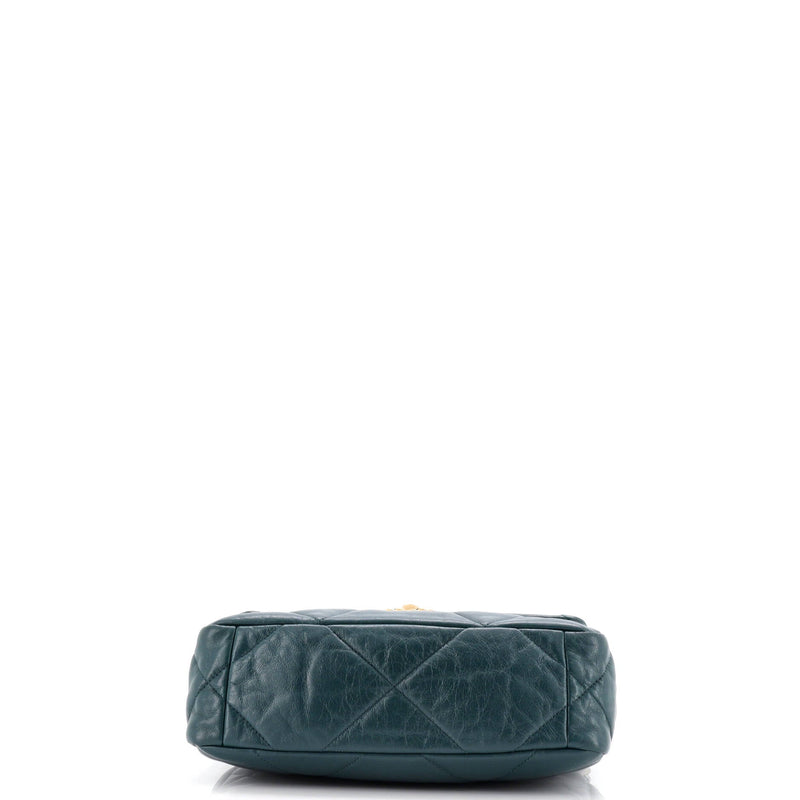 19 Flap Bag Quilted Leather Medium