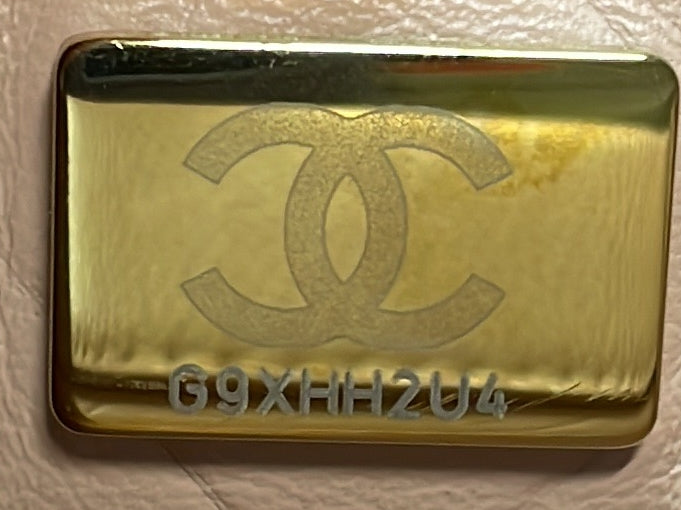 Moon Flap Messenger Bag Quilted Caviar