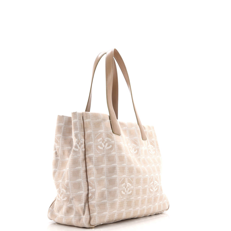 Travel Line Shoulder Bag Nylon Medium