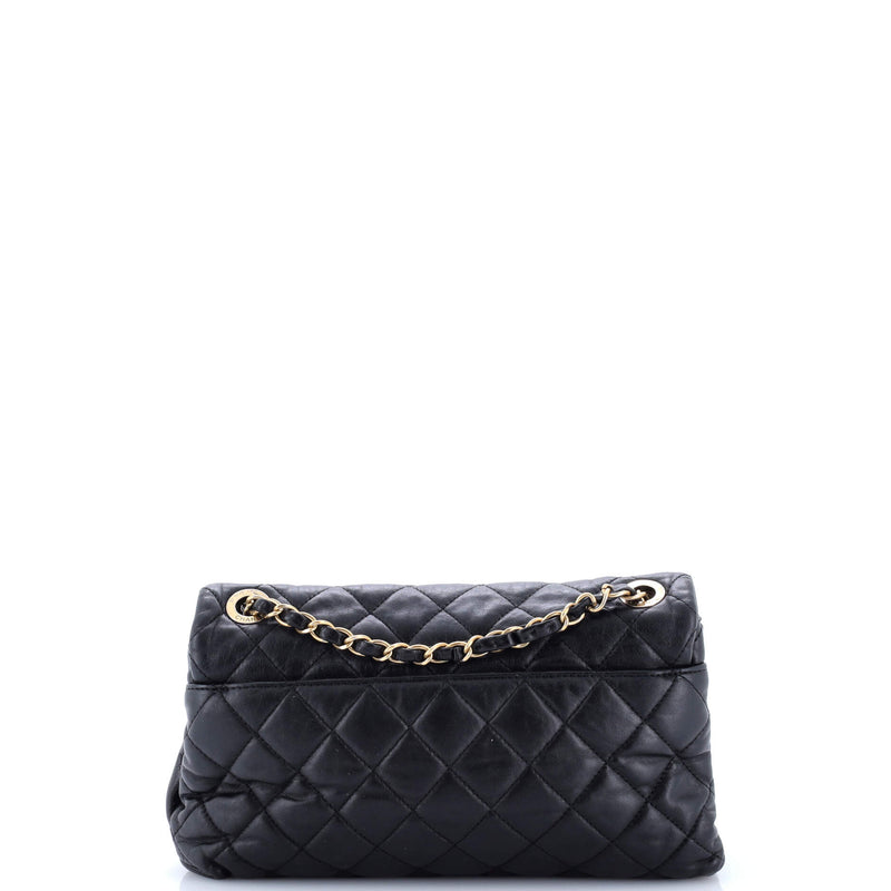 Soft Elegance Flap Bag Quilted