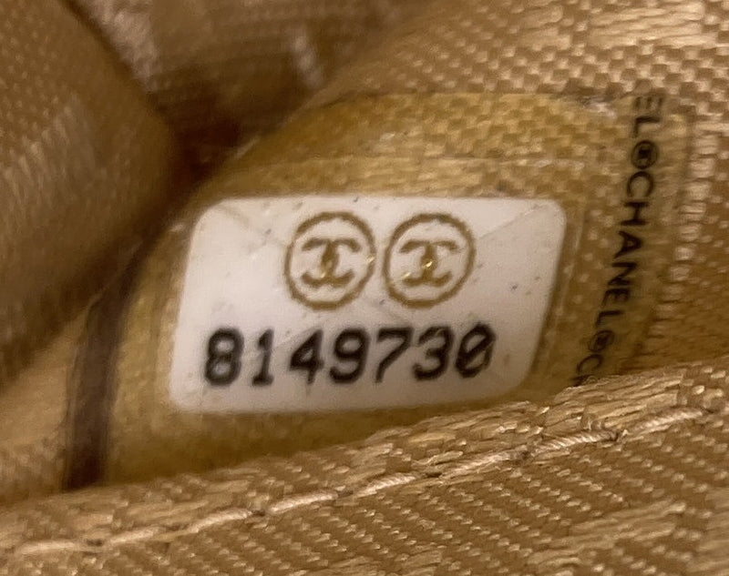 Chocolate Bar Cc Shoulder Bag Quilted