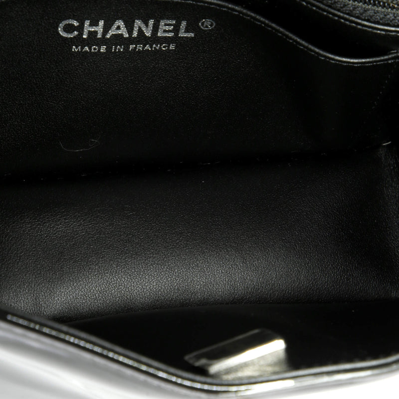 Camellia Flap Bag Patent Mini