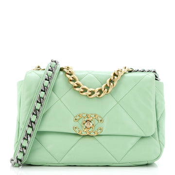 19 Flap Bag Quilted Leather Medium