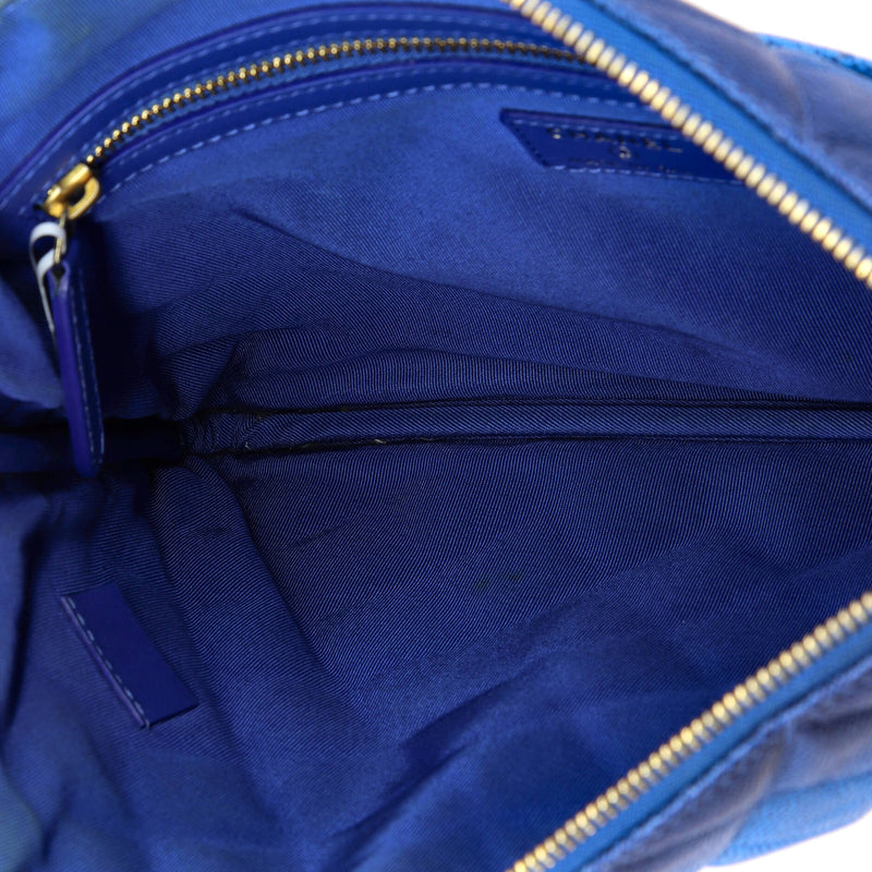 O Case Clutch Quilted Ombre Caviar