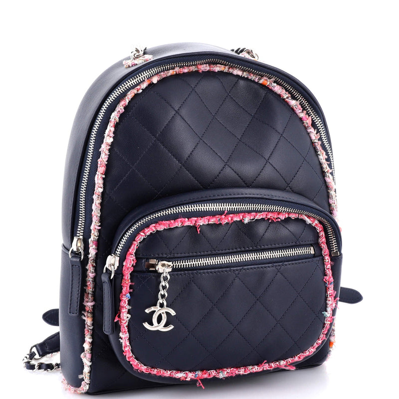 Elegant Trim Backpack Quilted Leather