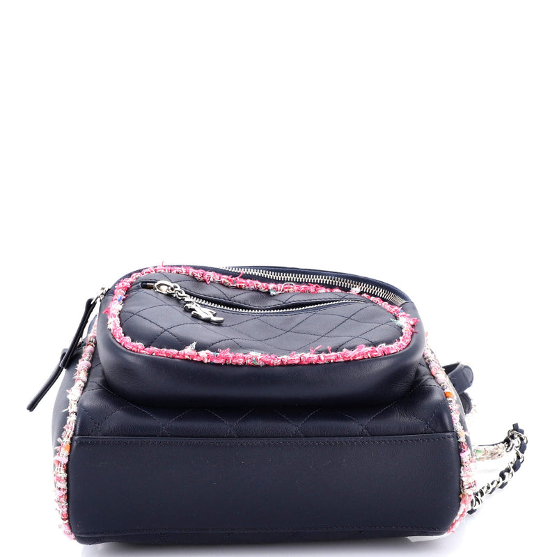 Elegant Trim Backpack Quilted Leather