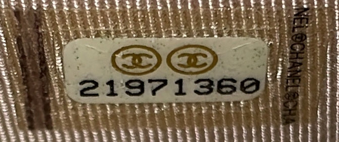 Wallet On Chain Pixel Effect Quilted