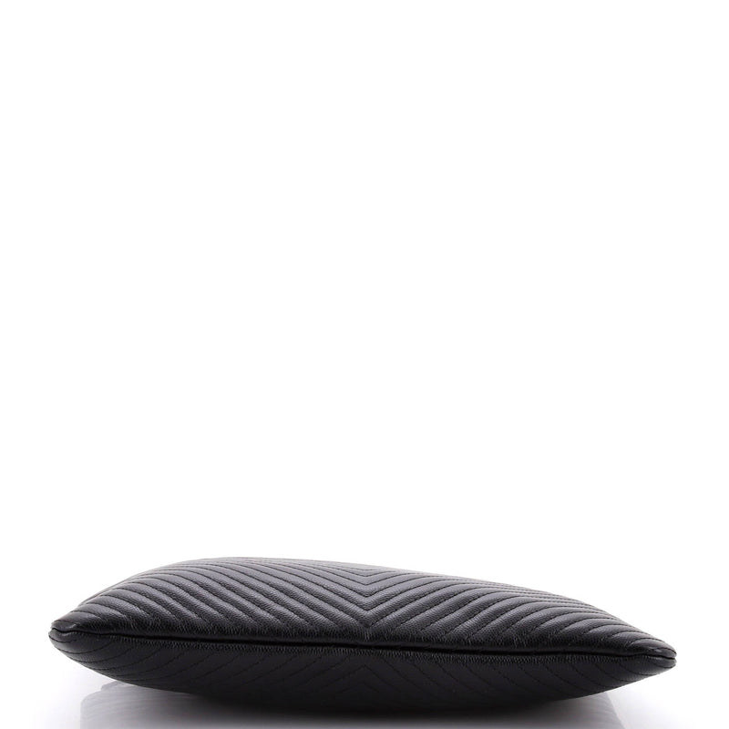 O Case Clutch Chevron Caviar Large