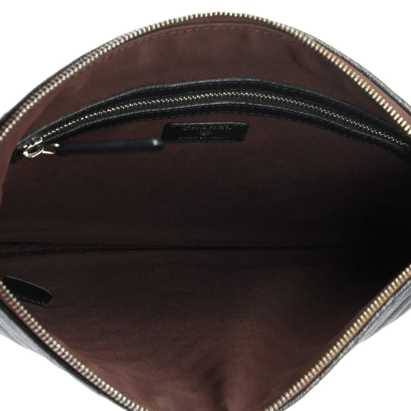 O Case Clutch Chevron Caviar Medium