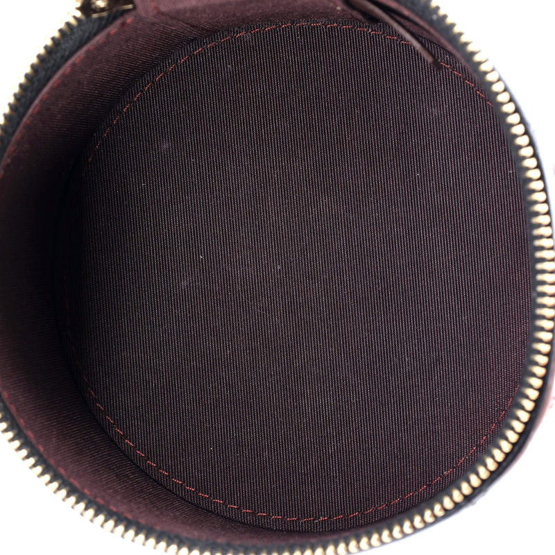 Cc Round Vanity Case With Chain Quilted