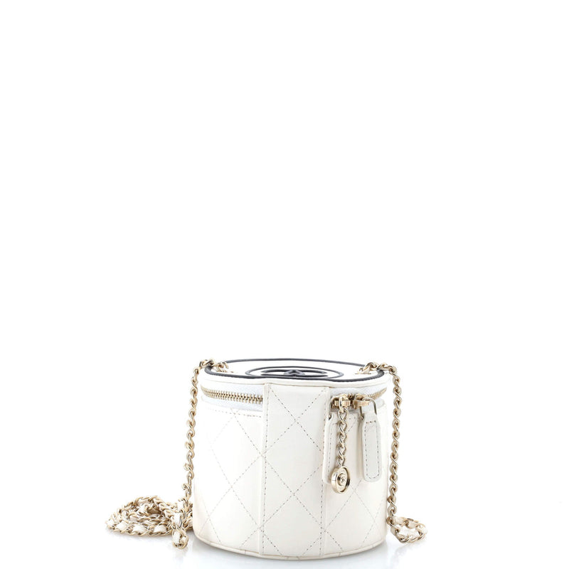 Cc Round Vanity Case With Chain Quilted