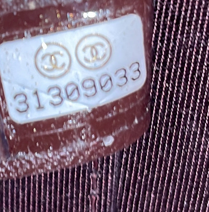 Cc Round Vanity Case With Chain Quilted