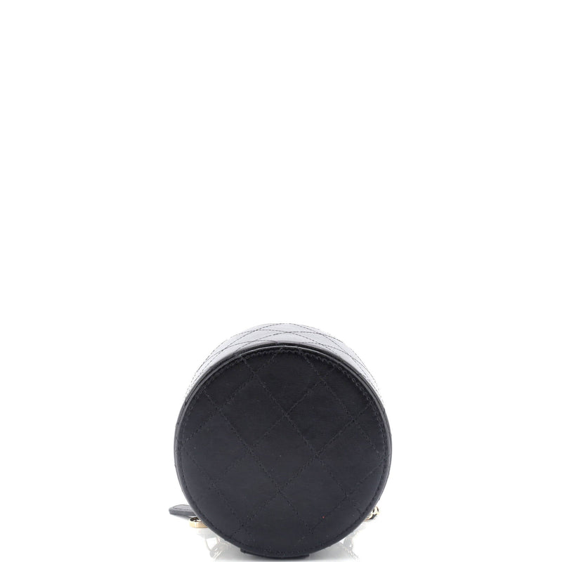 Cc Round Vanity Case With Chain Quilted