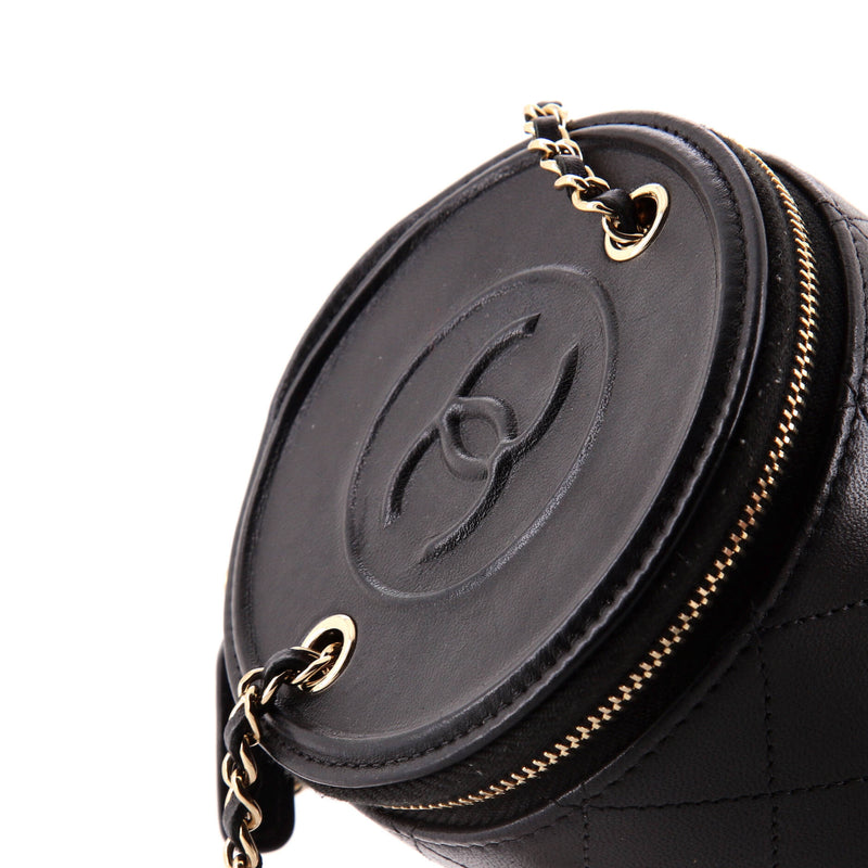 Cc Round Vanity Case With Chain Quilted