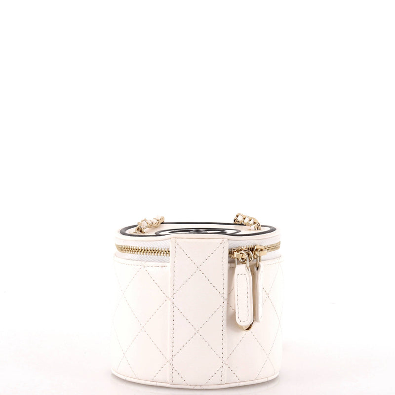 Cc Round Vanity Case With Chain Quilted