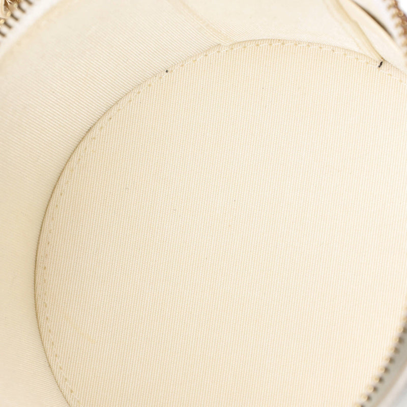 Cc Round Vanity Case With Chain Quilted