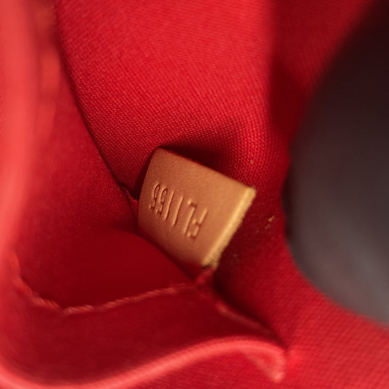 Alma Handbag Vernis Bb