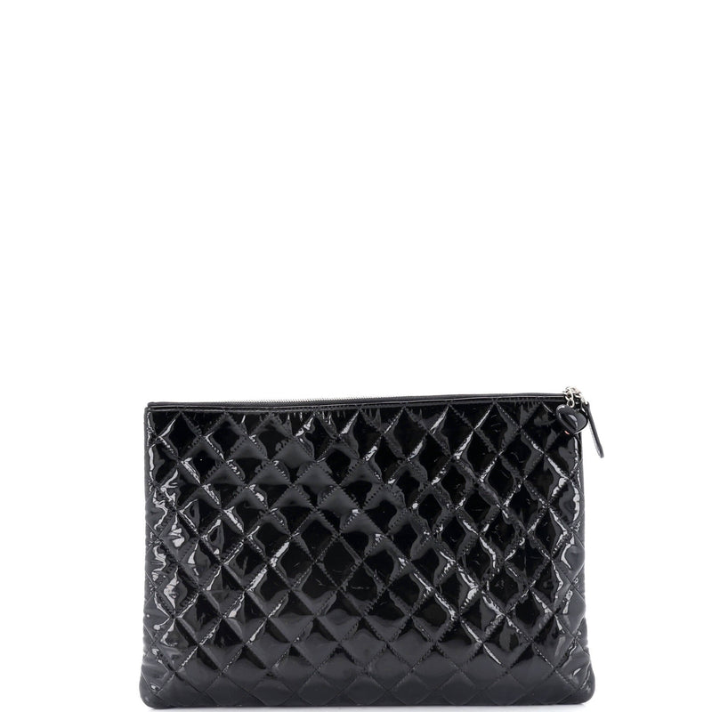 Valentine Hearts O Case Clutch Quilted