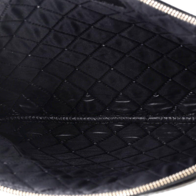 Valentine Hearts O Case Clutch Quilted