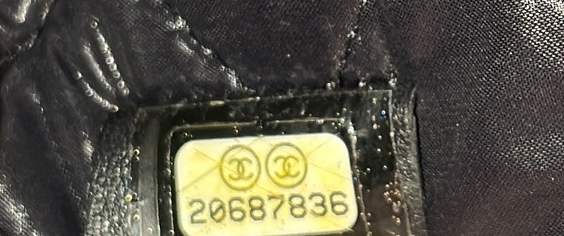 Valentine Hearts O Case Clutch Quilted