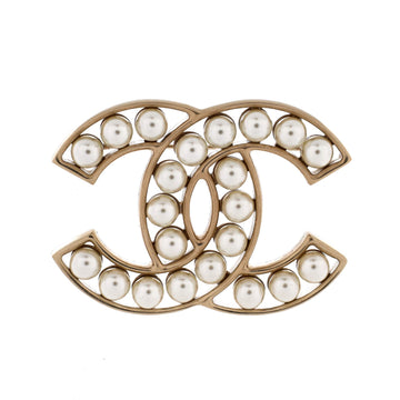 Cc Brooch Metal With Faux Pearls