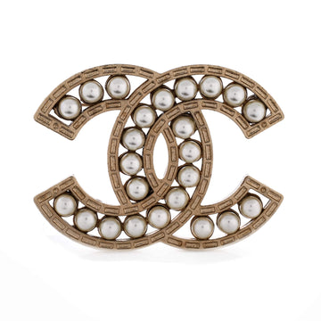 Cc Brooch Metal With Faux Pearls