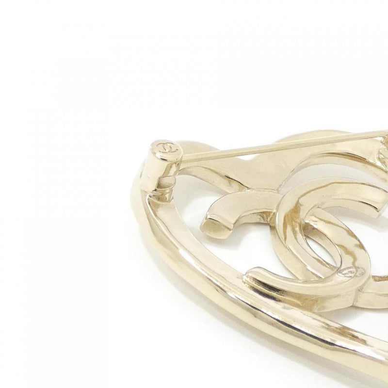 Brooch Gold-Tone Metal