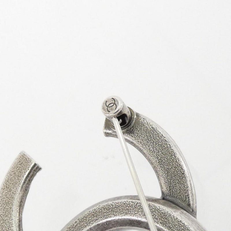 Brooch Metal With Crystal