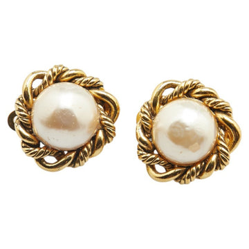 Vintage Clip-On Earrings Pearl