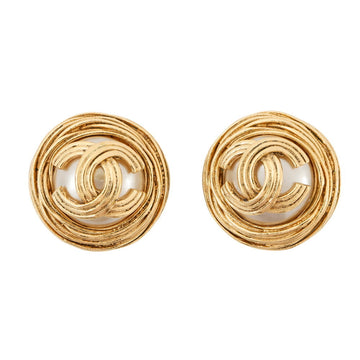 Cc Logo Clip-On Earrings Metal Gold-Tone