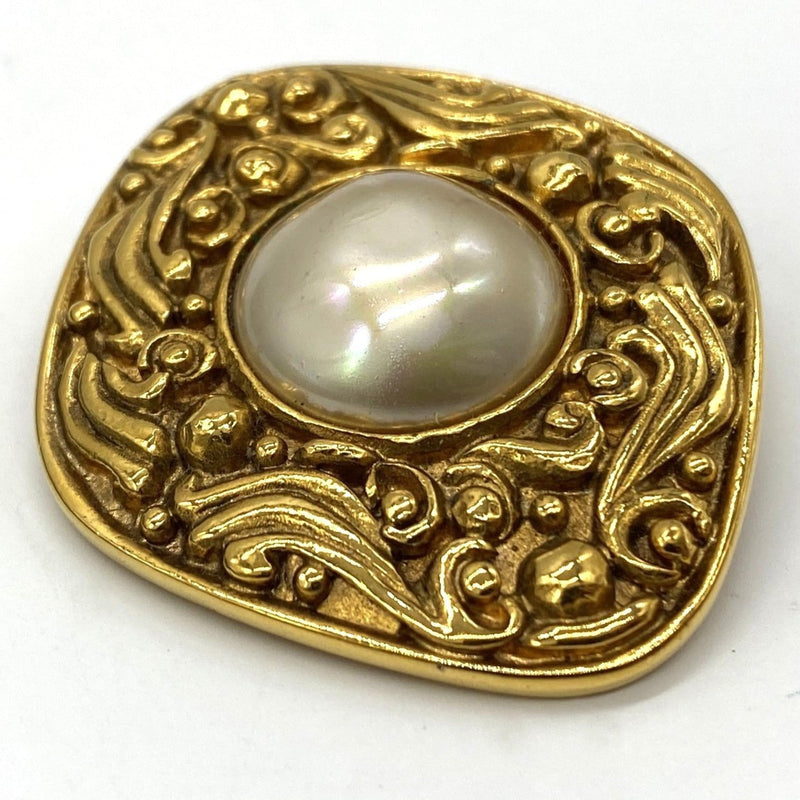 Brooch Metal With Pearl